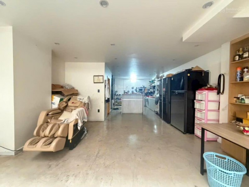 Nhà đẹp ở ngay tọa lạc tại 109/ Nguyễn Kiệm khu trung tâm sầm uất DT 5,2x20m, 9 tỷ TL