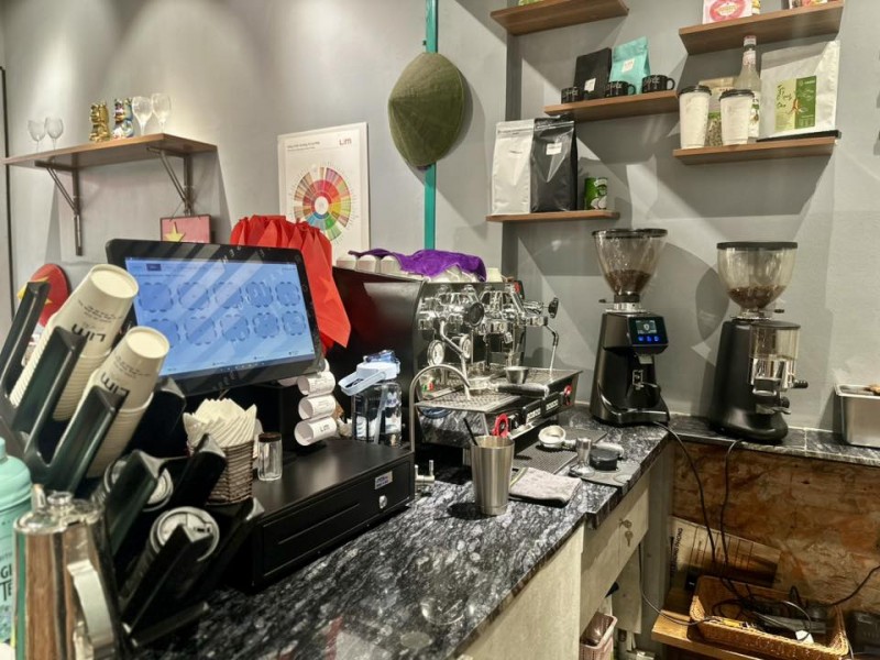 CHÍNH CHỦ SANG NHƯỢNG QUÁN CAFE TẦNG 1  VÀ CHO THUÊ VĂN PHÒNG  TẦNG 3 TẠI 93 LÊ HỒNG PHONG, HÀ