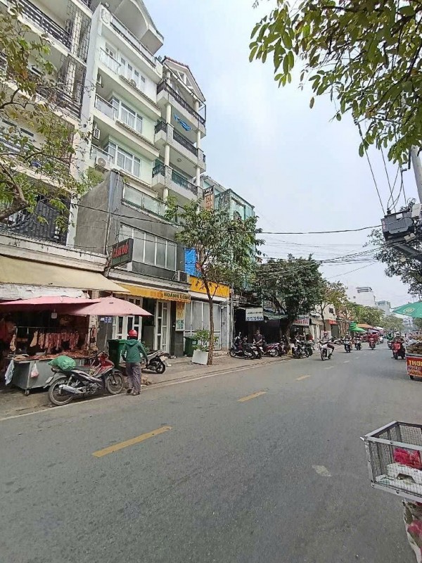 Quận 7, Mặt Tiền Đường Lý Phục Man, 6 Tầng, 4,5x16m. Còn 16 tỷ 5, Cần Bán Gấp