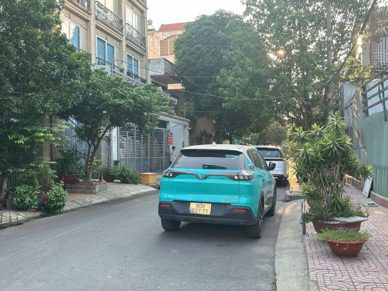 Bán nhà 3 tầng ở kỹ HXH Phạm Văn Chiêu 64m2(4.1x15) cách đường chỉ 50m 7 tỷ hơn