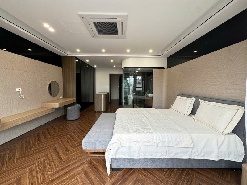 Hoa hậu phân lô 918 Phúc Đồng,50M,7 tầng,gara 2 ô tô,ngõ thông,full NT.Hơn 18  tỷ