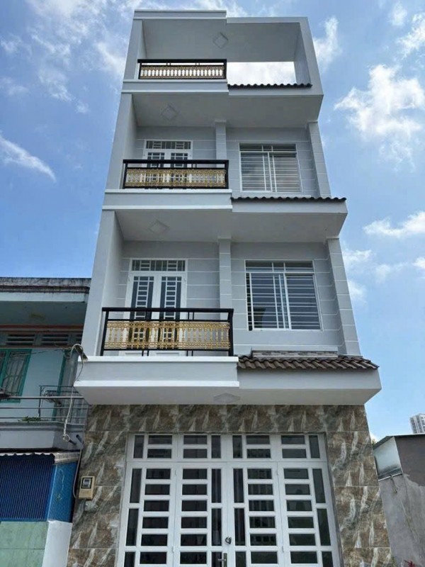 SIÊU PHẨM QUẬN 7- NHÀ MỚI 4 TẦNG – SÁT VÁCH PHÚ MỸ HƯNG – GIÁ CHỈ 6. X TỶ - DT GẦN 60M2.