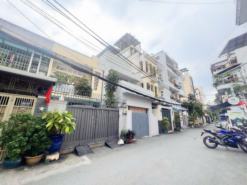 CHÍNH CHỦ 1 ĐỜI - BÁN NHÀ 3 TẦNG HXH 8M Đ.TRƯỜNG SA, QUẬN 3 - NGANG HIẾM 5,5M*20M - XUNG QUANH DÂN