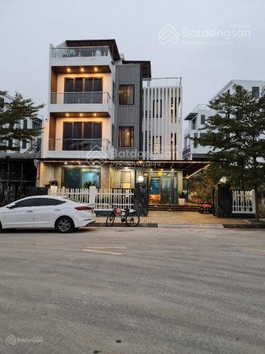 SÓC  BT Phú Cát City, DT 190m2, giá 75tr/m2, sổ đỏ không lỗi phong thủy.