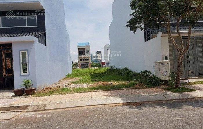 Bán lô đất quốc lộ 21-Khu Công Nghệ Cao-Hòa Lạc-DT 100m2.MT 6m.Full thổ cư-Giá đầu tư chỉ 2tỷ9