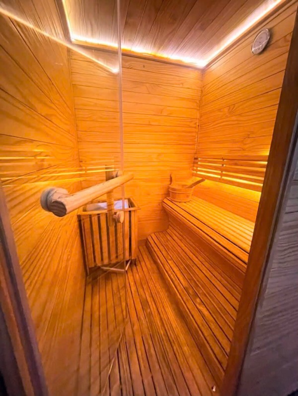 CHÍNH CHỦ CẦN SANG NHƯỢNG SPA QUẬN TÂN PHÚ, HỒ CHÍ MINH