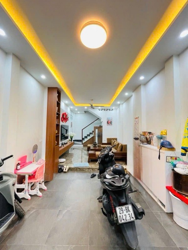 Nhà phố Thượng Thanh phường Việt Hưng Long Biên