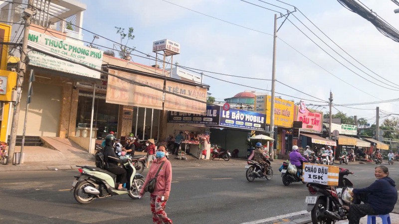 MẶT BẰNG ĐẸP MẶT TIỀN QL50 – DIỆN TÍCH LỚN, KINH DOANH NGAY