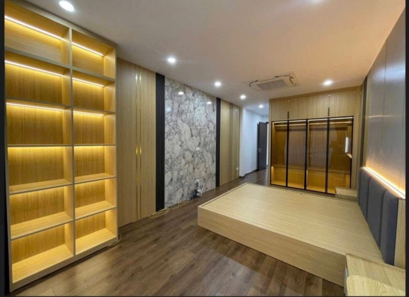 QUANH 13 TỶ 45M2 6T THANG MÁY, Ô TÔ TRÁNH, KINH DOANH NHỎ, PHỐ NGỌC THỤY