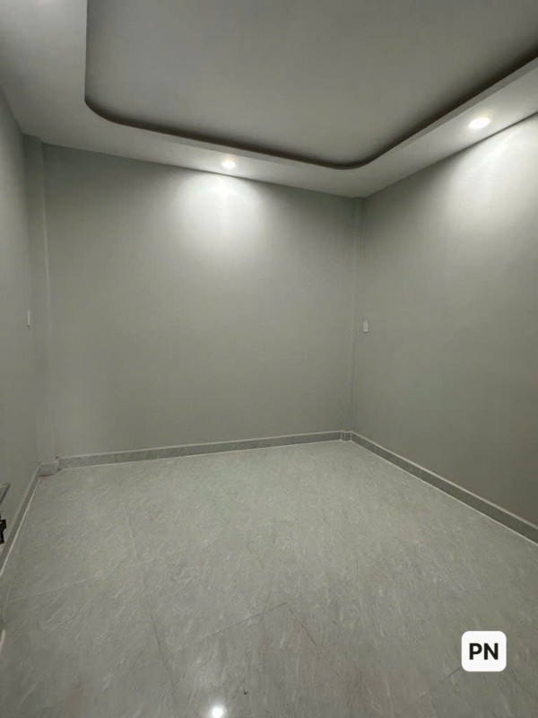 Sát Mặt Tiền Âu Cơ, Tân Phú - 3 tầng - 3 Phòng ngủ - an ninh, dân trí - chỉ 3.8 tỷ(tl)