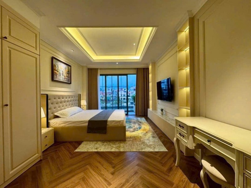 Đẩng cấp Mặt phố Hoàng Như Tiếp,85M,8 tầng,KD dòng tiền,ô tô tránh,vỉa hè,hơn 40 tỷ