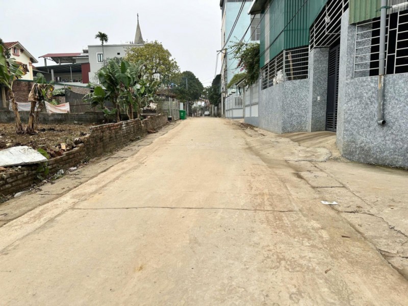 Chủ ngộp banh bán mảnh đất 128m2 rẻ hơn xung quanh 5 - 600 triệu ngay cạnh CNC Hoà Lạc