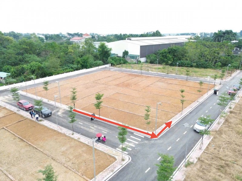 SỐC - ĐẤT PHÚ CÁT LÕI TRUNG TÂM HOÀ LẠC, SÁT QL21, GIÁ CÒN MỀ TRƯỚC KHI BÙNG NỔ