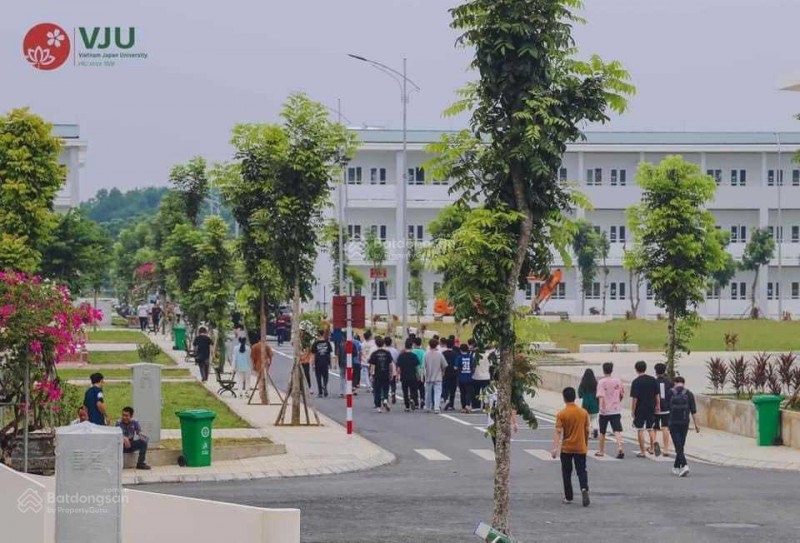 Bán đất ĐồngTrạng Hoà Lạc gần khu Công Nghệ Cao và ĐH FPT giá 2,6 tỷ. LH 033.999.8988