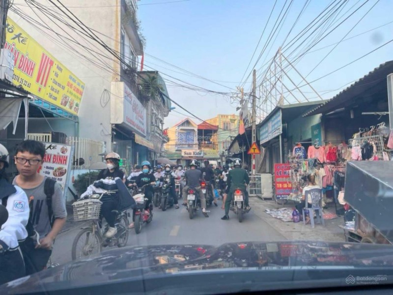 Bán đất ĐồngTrạng Hoà Lạc gần khu Công Nghệ Cao và ĐH FPT giá 2,6 tỷ. LH 033.999.8988