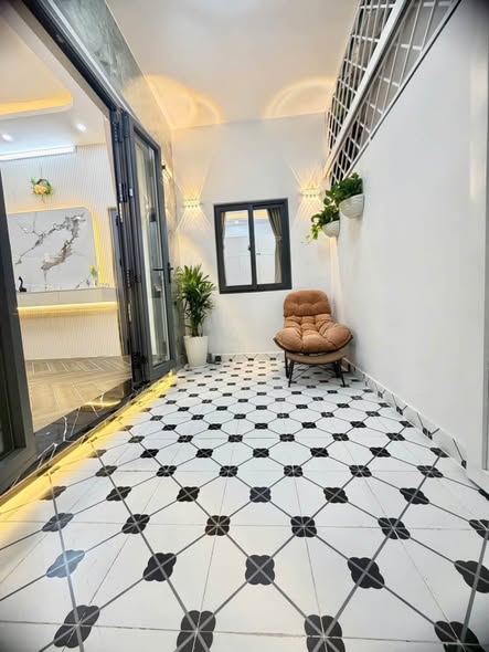 NGAY CẦU PHÚ XUÂN - KHU DÂN CƯ HIỆN HỮU - NHÀ XÂY MỚI CẤP 4 FULL NỘI THÂT - DIỆN TÍCH 4m x 6m - CHỈ