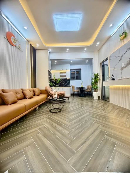 NGAY CẦU PHÚ XUÂN - KHU DÂN CƯ HIỆN HỮU - NHÀ XÂY MỚI CẤP 4 FULL NỘI THÂT - DIỆN TÍCH 4m x 6m - CHỈ