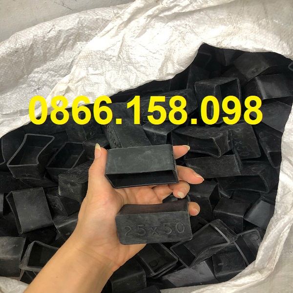 Nút nhựa bịt chân bàn ghế 25x50mm – Nhỏ mà tiện