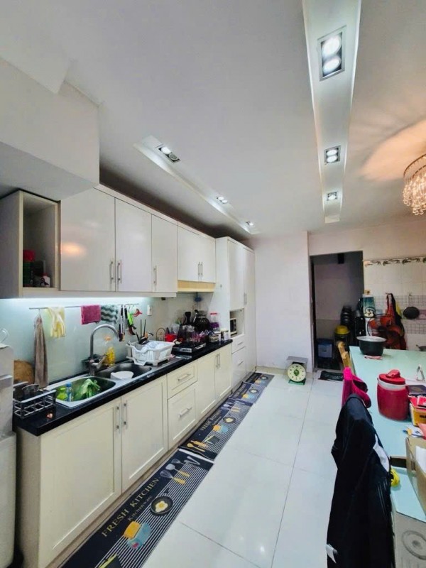 Hồng Lạc, Tân Bình - 5 tầng - (4x15m) - HXH - 9.8 TỶ (TL)