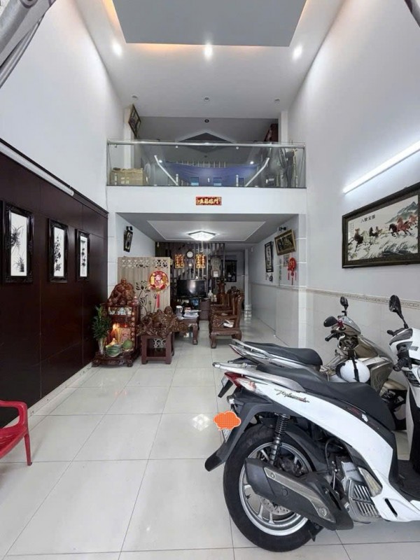 Mặt tiền Đỗ Nhuận, Tân Phú - DTSD 250M2 - 4 tầng - Kinh Doanh - 9.x tỷ