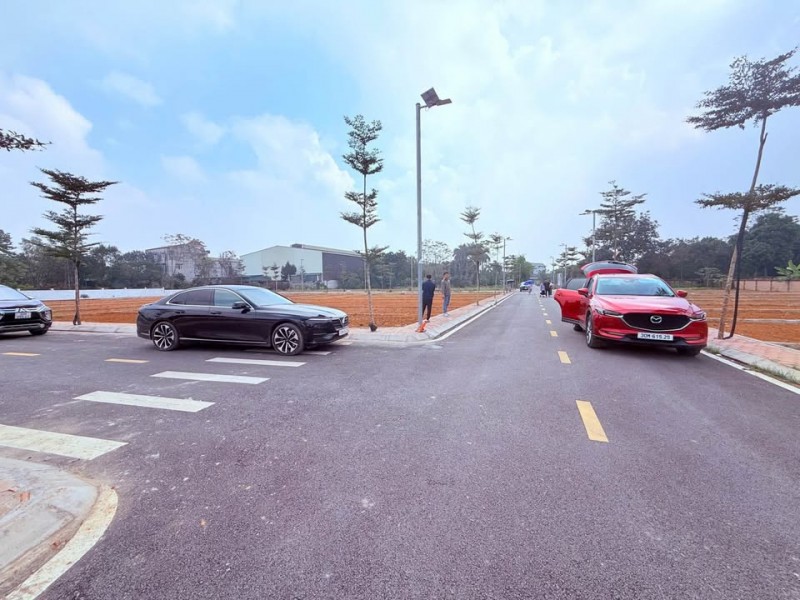 SIÊU PHẨM LÔ GÓC GẦN TRƯỜNG ĐHQG, FPT, KHU CÔNG NGHỆ CAO TẠI HOÀ LẠC