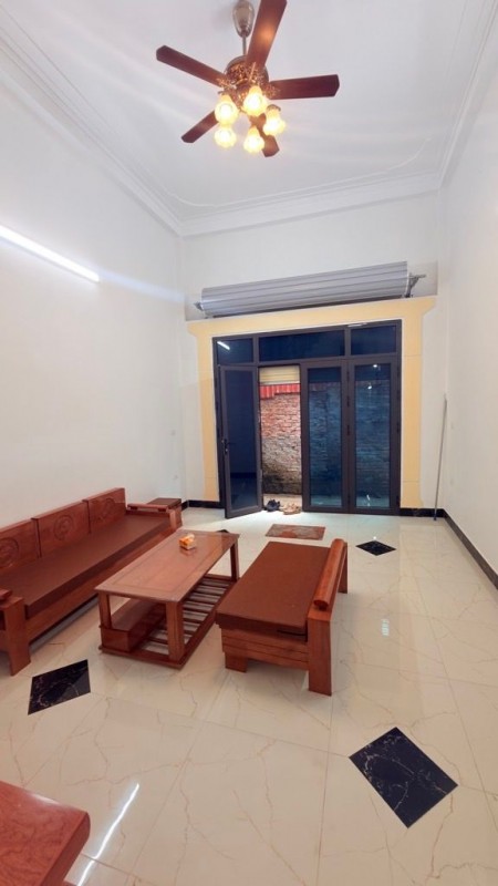 CHỦ NHÀ ĐAU ĐẦU-CƠ HỘI ĐẦU TƯ HIẾM TẠI PHÚC LỢI – NHÀ 5 TẦNG MỚI, VỊ TRÍ ĐẸP.