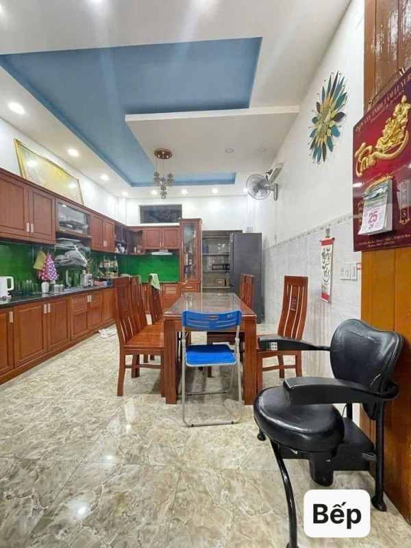 HXH - đường Độc Lập - 4X20M - 4 tầng - 5PN - tặng full nội thất - 9.x tỷ(tl)