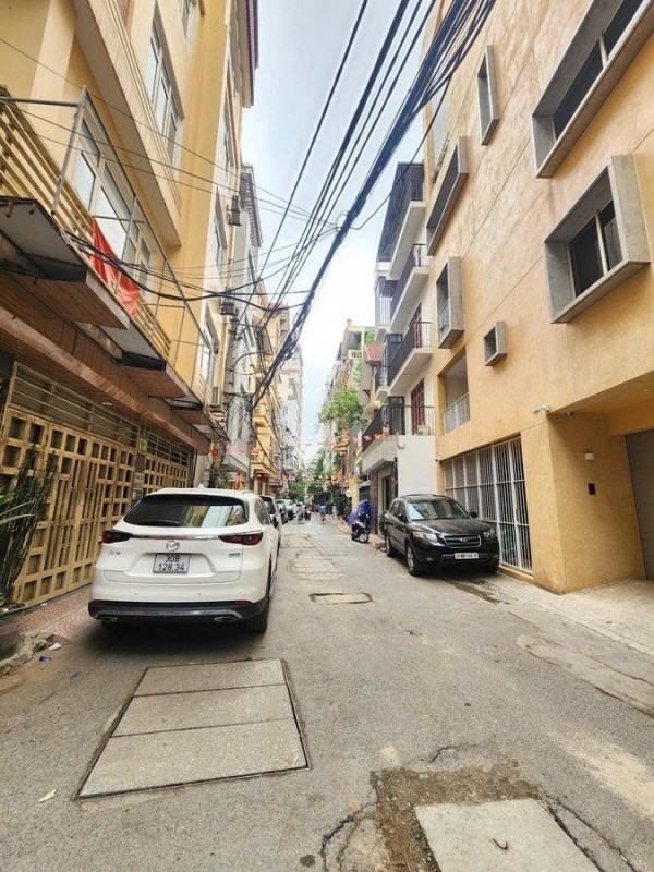 SIÊU PHẨM VÕNG THỊ – Ô TÔ TRÁNH – THANG MÁY – 200M RA HỒ TÂY – MUA LÀ GIỮ TIỀN CHẮC