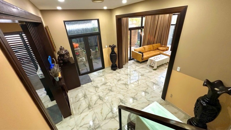 Biệt thự Kiều Đàm Tân Hưng Quận 7  Lô góc 2 mặt tiền  175m²  Sân đậu 3 ô tô  Giá 24 tỷ