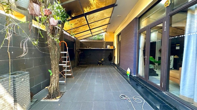 Biệt thự Kiều Đàm Tân Hưng Quận 7  Lô góc 2 mặt tiền  175m²  Sân đậu 3 ô tô  Giá 24 tỷ