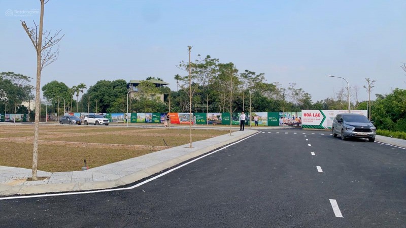 Tiết lộ lô đất 100m2 gần Đại học Quốc Gia, khu vực trung tâm Hòa Lạc