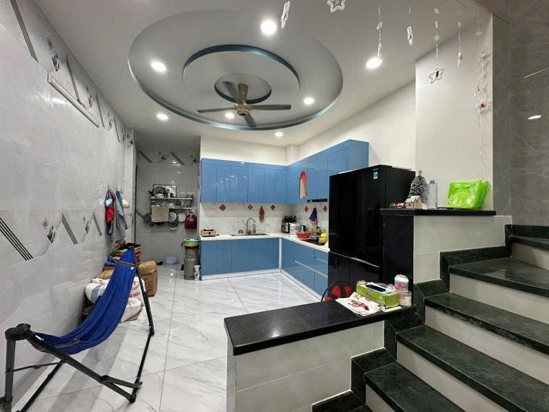 Bán nhà HXH 6m Thoại Ngọc Hầu - gần Nguyễn Sơn, 5,2x23m, 2 Tầng - 3 PN, chỉ 13 Tỷ.