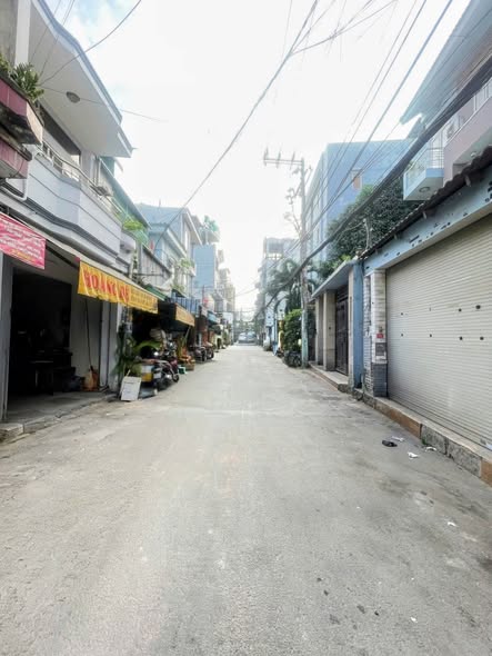 CHÍNH CHỦ CẦN B.Á.N G.Ấ.P - NHÀ 3 TẦNG TRUNG TÂM Q7- HXH - HUỲNH TẤN PHÁT - GIÁ 4.65TỶ