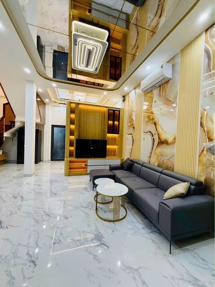 B.Á.N NHÀ MỚI XÂY - 1 TRỆT 2 LẦU + TUM THANG - NGANG 6.4m - GIÁ 6.49TỶ