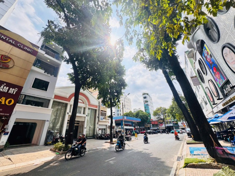 BÁN SIÊU PHẨM 6 TẦNG MỚI- MẶT TIỀN KINH DOANH Đ.PHẠM NGỌC THẠCH, QUẬN 3- NGAY HỒ CON RÙA- DT