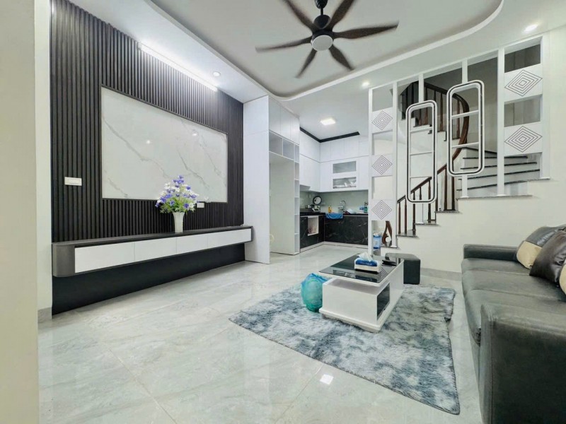 Cho thuê phòng 30m2 tại ngõ 23 Dương Văn Bé, Hà Nội