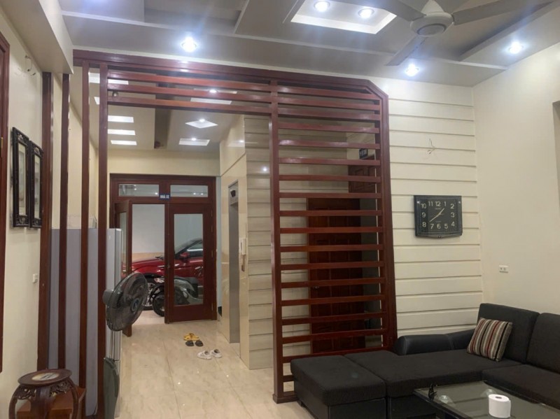 BÁN NHÀ 7 TẦNG NGUYÊN HỒNG – LÊ CHÂN – LÔ GÓC – THANG MÁY – 9,9 TỶ