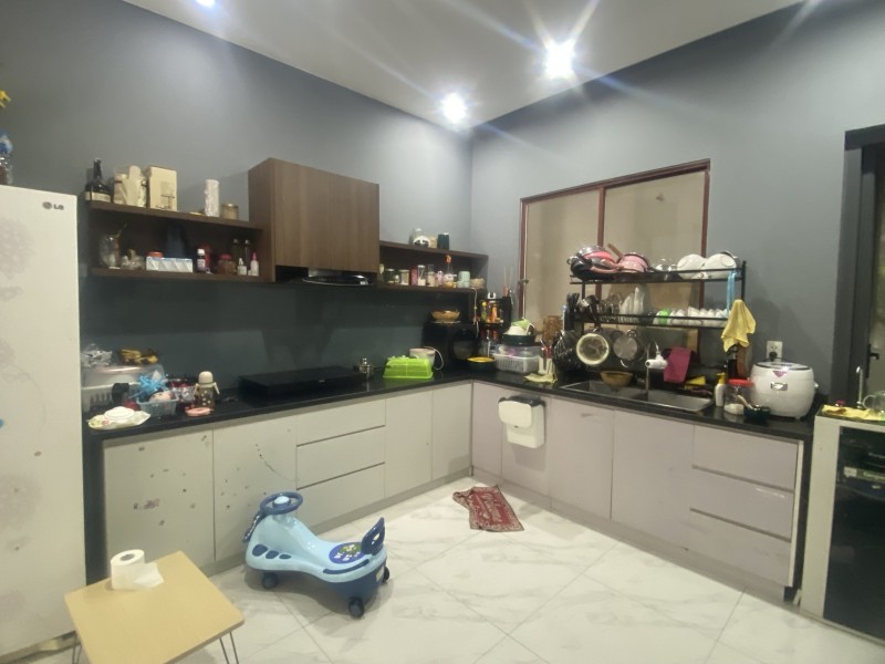 Bán nhà đường số 12, Hiệp Bình Chánh, Thủ Đức, TP HCM. DT 60m2, 4 tầng, sổ hồng. Giá 9.2 tỷ.