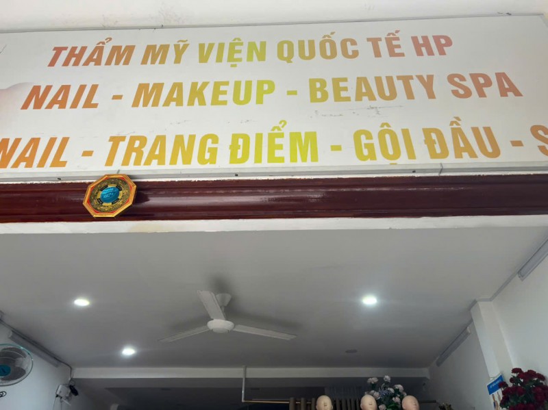 CẤN SANG NHƯỢNG MẶT BẰNG ĐANG KINH DOANH SPA TẠI KHU VỰC TRUNG TÂM QUẬN 1, HỒ CHÍ MINH