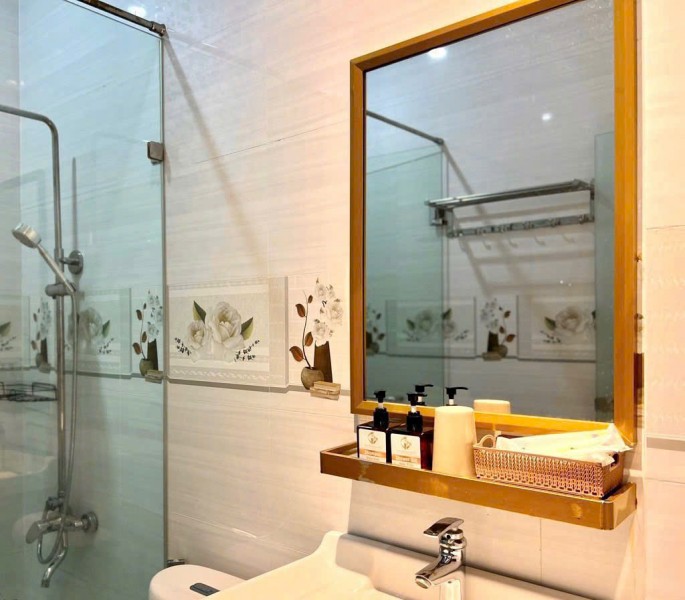 Cho thuê khách sạn 11 phòng La Sơn Phu Tử  phường 6 Đà Lạt