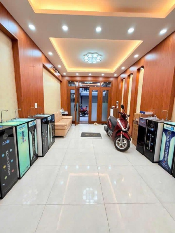 Bán nhà phố Lê Hồng Phong, Ba Đình, ô tô lùi cửa, dân xây, khu hiếm nhà bán, 48m, 14.9 tỷ
