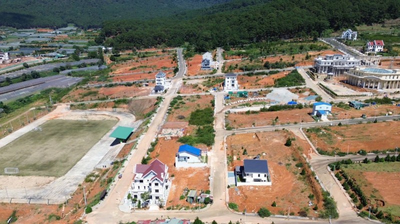 BÁN ĐẤT SỔ RIÊNG FULL THỔ CƯ – KĐT VẠN XUÂN, P. LANGBIANG - TP ĐÀ LẠT chỉ 2,3 tỷ