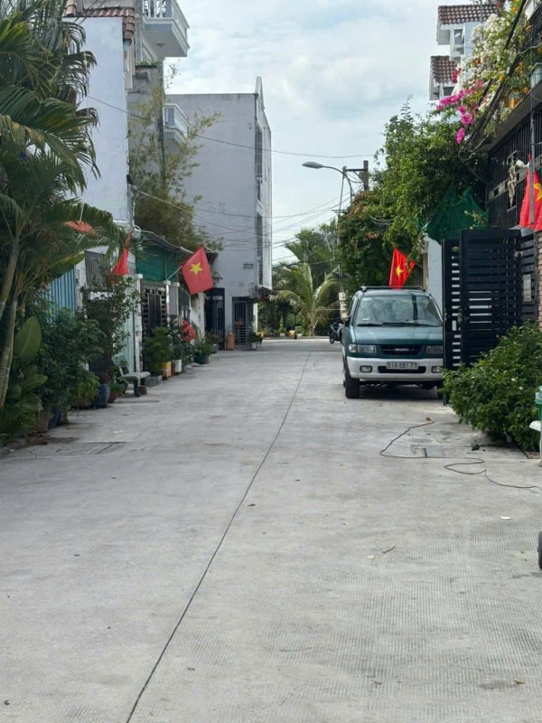 DẤT RẺ CHỈ CÒN 1 LÔ NGANG 5.5 CHỈ 4 TỶ 555