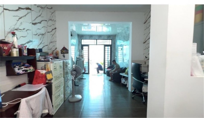 NHÀ GIÁ TỐT – 70M² – Ở NGAY - 3.35 Tỷ - Gần chợ Tam Bình - Chung cư Saigon Avenue