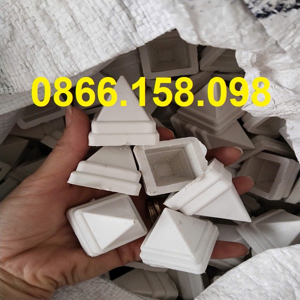 Nắp nhựa bịt đầu sắt hộp vuông 20x20mm giá rẻ toàn quốc