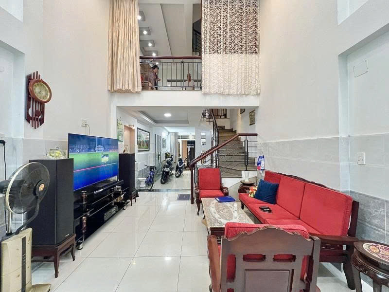 Bán nhà HXH 6m Diệp Minh Châu - giao Tân Sơn Nhì, 4x17m, 5  tầng  - 4PN, Sổ A4, chỉ 9,8 tỷ.