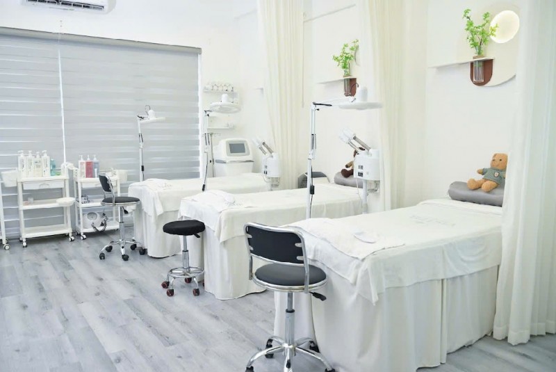 VISTEB hiện có 1 tầng lầu 3 cần share lại cho đối tác phù hợp trong lĩnh vực làm đẹp - chăm sóc da