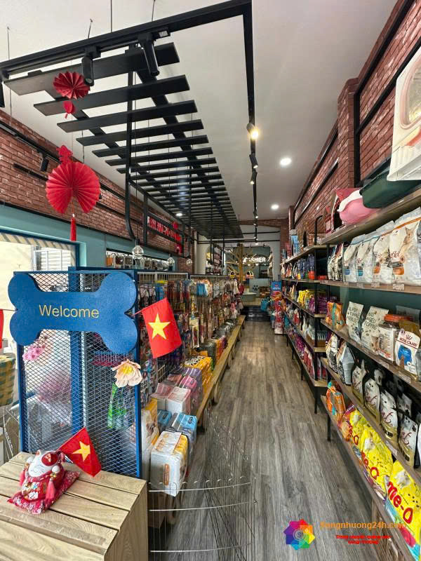 SANG NHƯỢNG CỬA HÀNG THÚ CƯNG QUẬN TÂN PHÚ – DOANH THU ỔN ĐỊNH, VÀO KINH DOANH NGAY