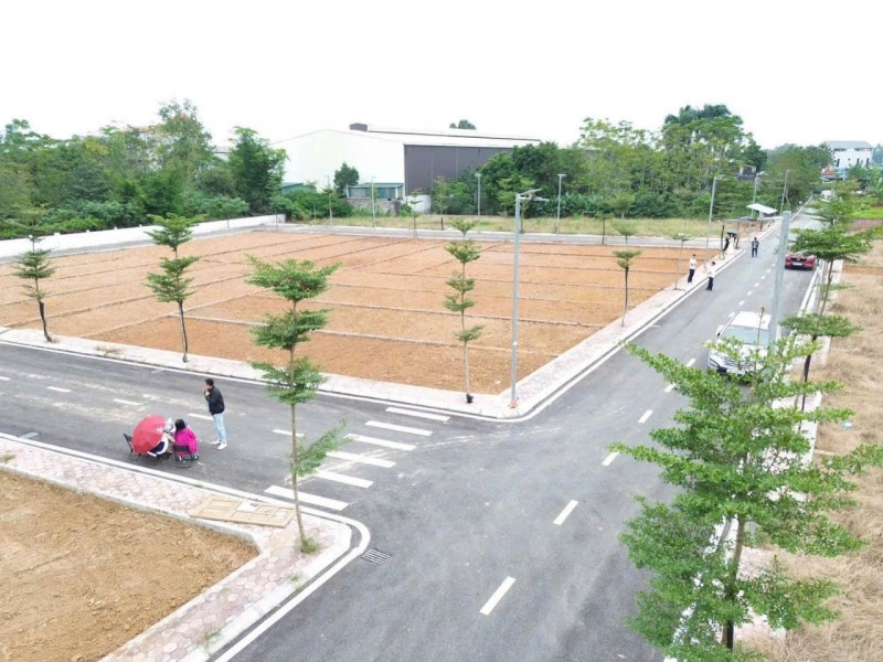DÀNH CHO NHÀ  ĐẦU TƯ Ở KHU CÔNG NGHỆ CAO HOÀ LẠC, GIÁ F0.