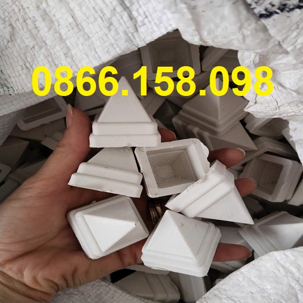 Mua bịt đầu sắt hộp vuông 30x30mm số lượng lớn ở đâu?